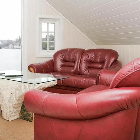 Semesterbostad 2 Bedroom Lovely In *